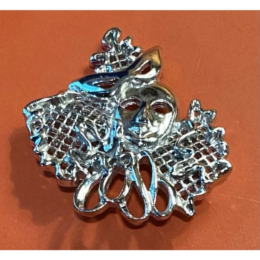 Vintage Women’s Brooch Pin Mardi Gras Silver Tone 1.75” - Picture 1 of 3